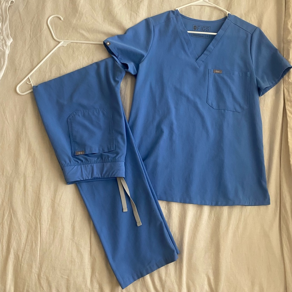 FIGS Ceil Blue Scrubs